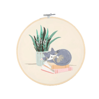 Hobbysett med broderi av sovende katt, for nybegynnere, fra 12 år