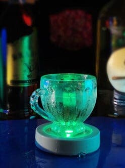 Lysende glassbrikke LED RGB, batteridrevet, 2-pakning