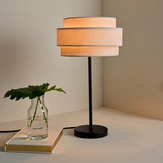 Northlight Algot bordlampe, metall og lin, 44 cm